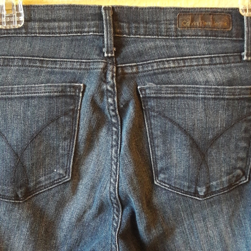 CALVIN KLEIN JEANS